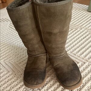 UGG Brown Winter Boots